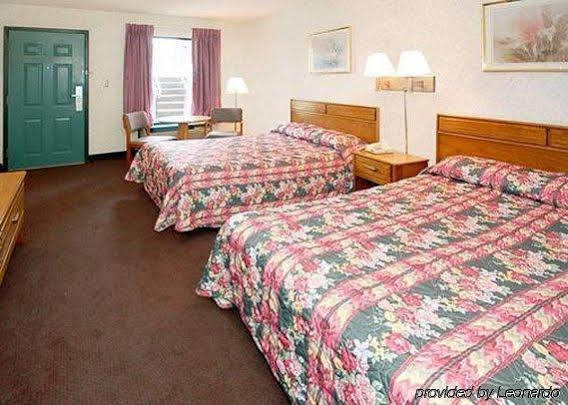 Econo Lodge Акворт Екстер'єр фото